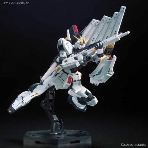 Figurka kolekcjonerska BANDAI RG 1/144 RX-93 NU GUNDAM