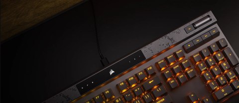 Corsair K70 MAX klawiatura Gaming USB Niemiecki Czarny