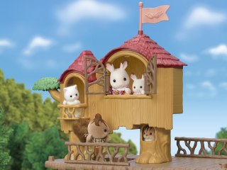 Sylvanian Families Wyjątkowy domek na drzewie 05450