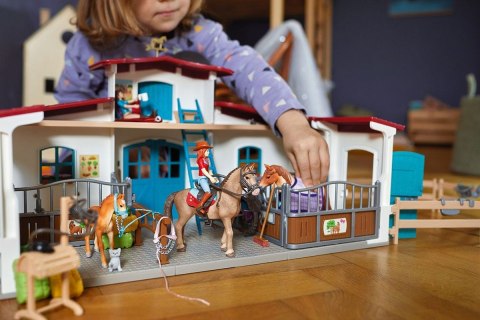 Schleich 42567 Centrum jeździeckie Lakeside Horse Club