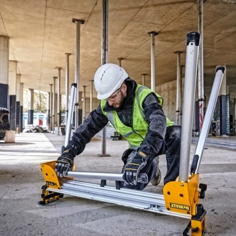 DeWALT DE7033 stojak do piłowania drewna 4 x noga