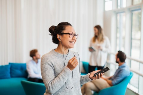 Logitech Zone Zestaw słuchawkowy Przewodowa Douszny Biuro/centrum telefoniczne USB Type-C Grafitowy