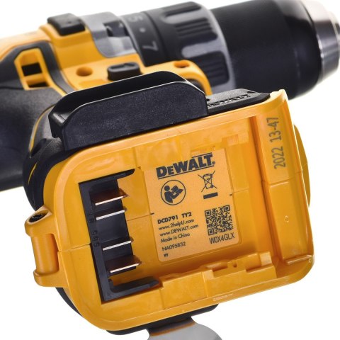 Wiertarko-wkrętarka DeWalt DCD791D2-QW 2 akumulatory