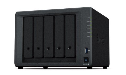 NAS Synology DS1522+; Tower; 5x (3.5" SATA HDD); AMD Ryzen R1600; 8 GB DDR4 ECC SODIMM (max. 32GB), 4 x 1GbE RJ-45