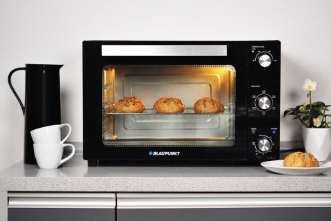 Mini piekarnik Blaupunkt EOM601 (Pokrętło; 1800W; kolor czarny)