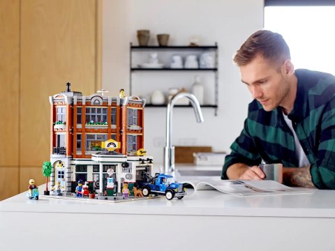 LEGO Creator Expert 10264 Warsztat na rogu